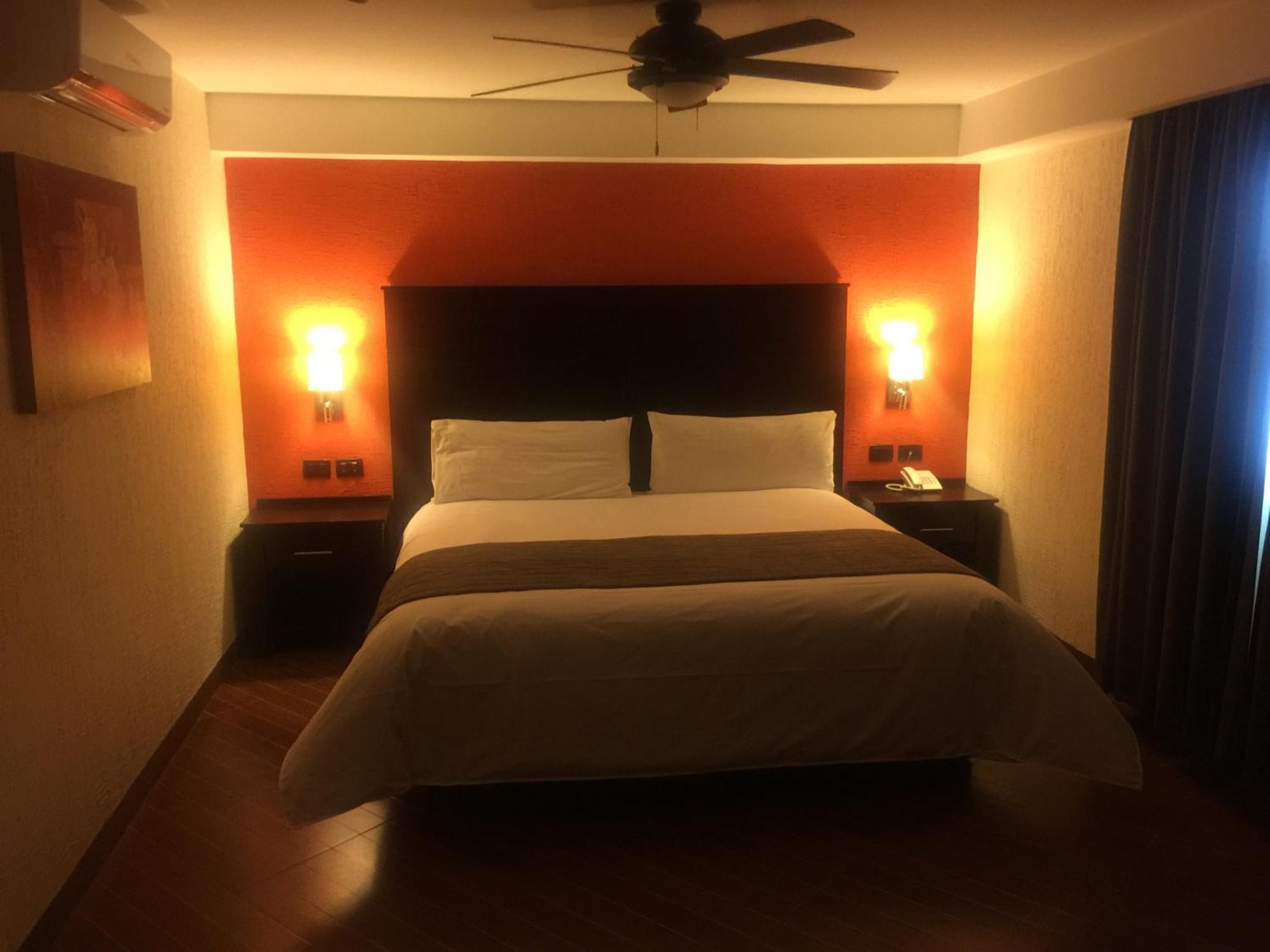 Hotel Victoria Inn San Juan del Río Kültér fotó