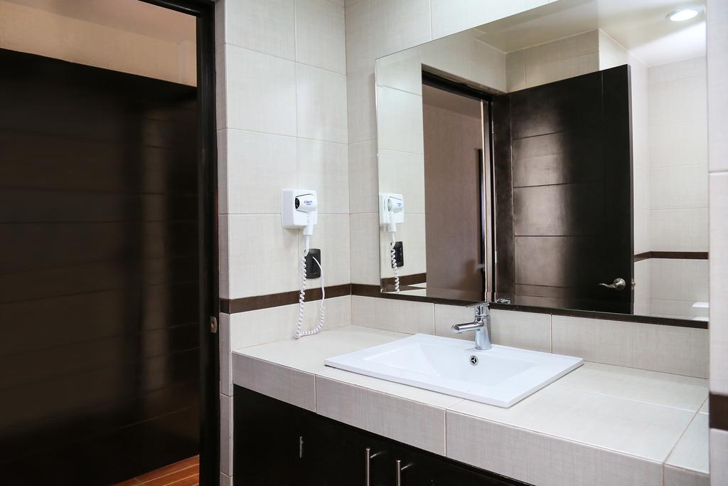 Hotel Victoria Inn San Juan del Río Kültér fotó